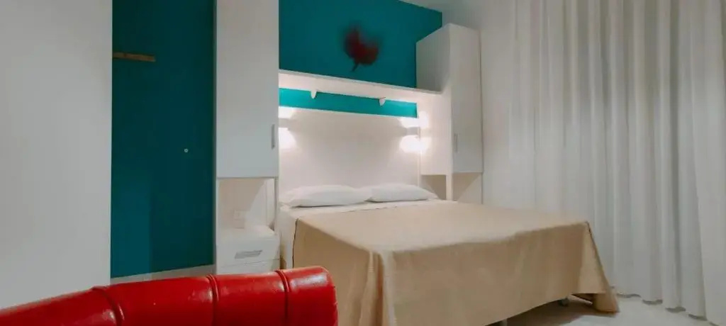 Hotel Ambra Cattolica - Chambres