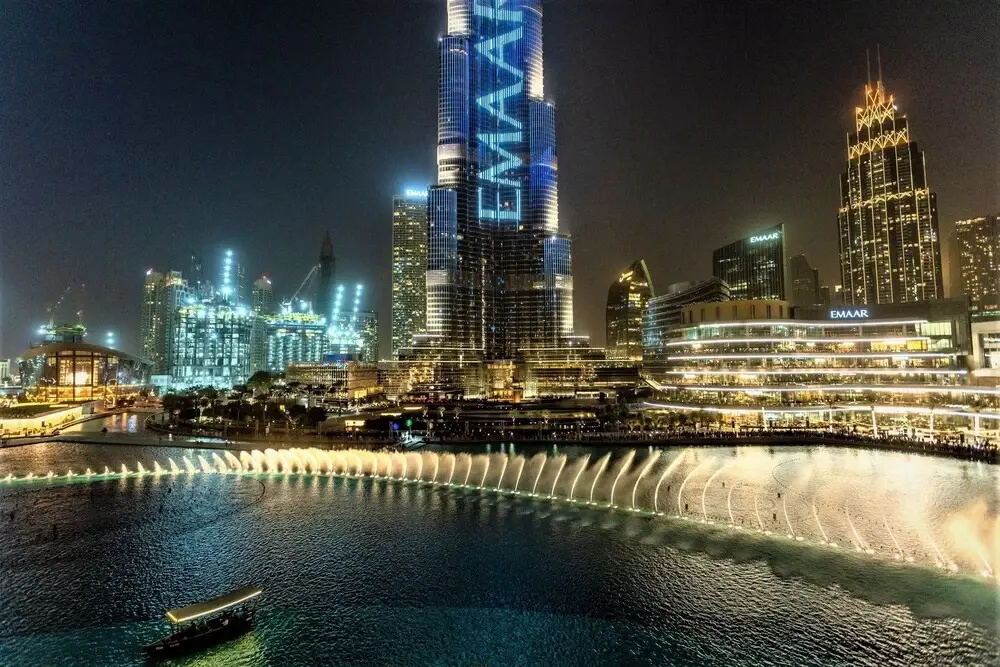 Full Burj Khalifa Souq al Bahar