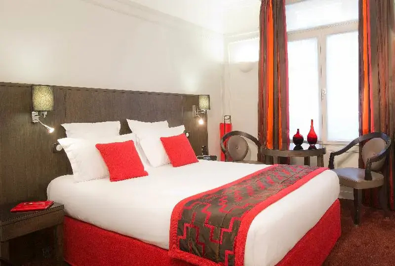 Hotel California Champs Elysees - Chambres
