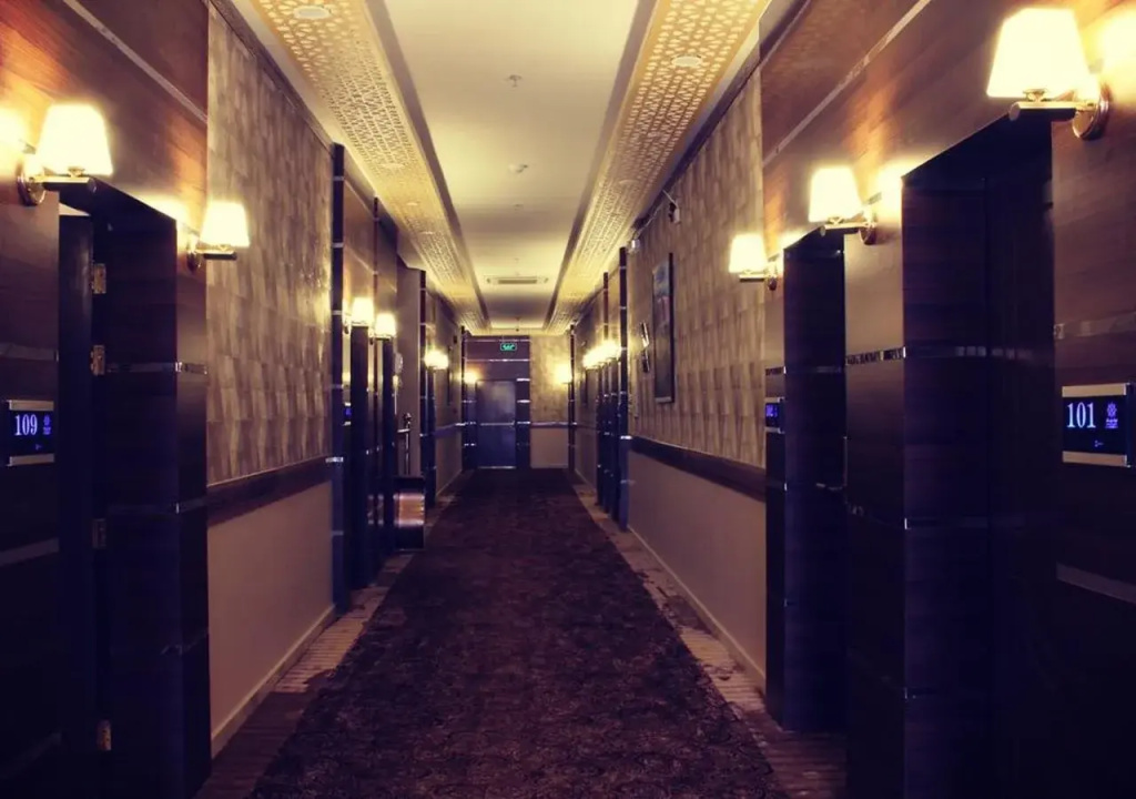 Hotel photo 11