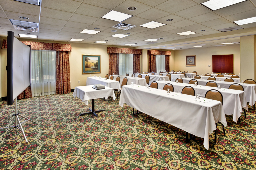 Holiday Inn & Suites Ann Arbor Univ Michigan Area by IHG - Général