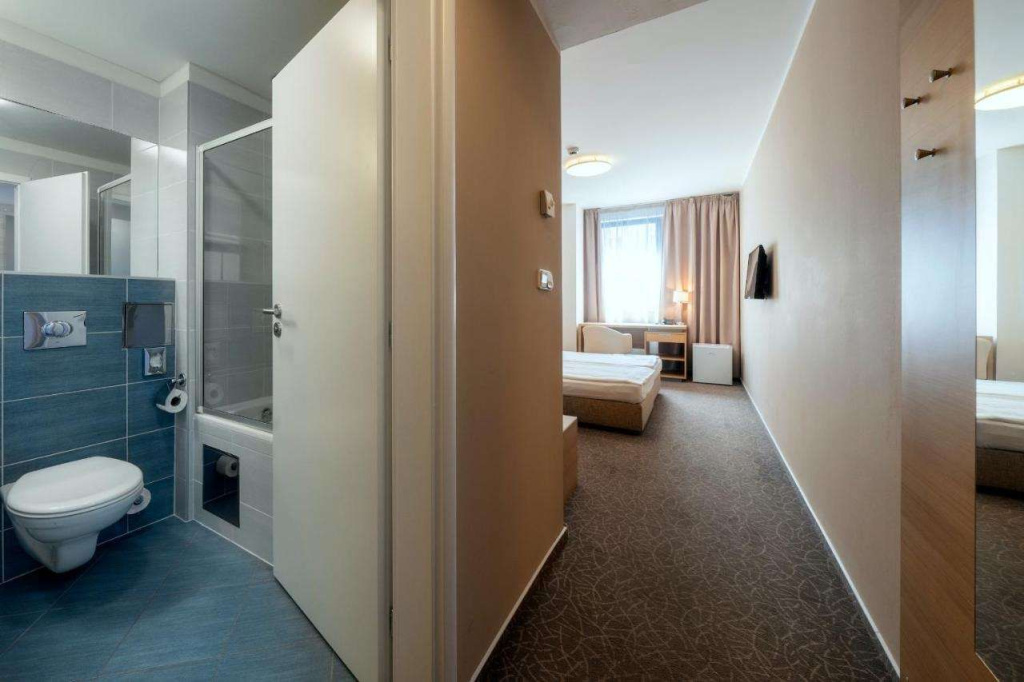 Hotel photo 32