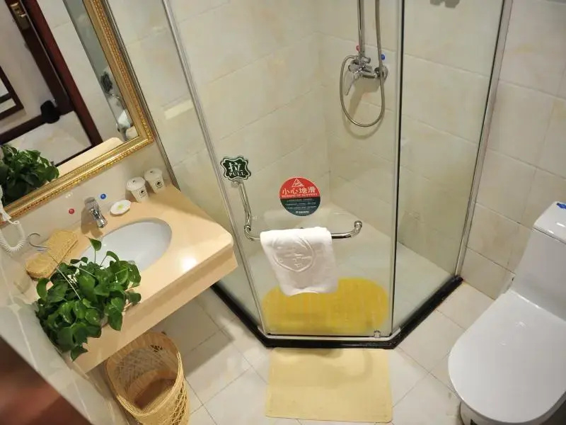 GreenTree Inn ZhanQian (W) Business Hotel - Chambres