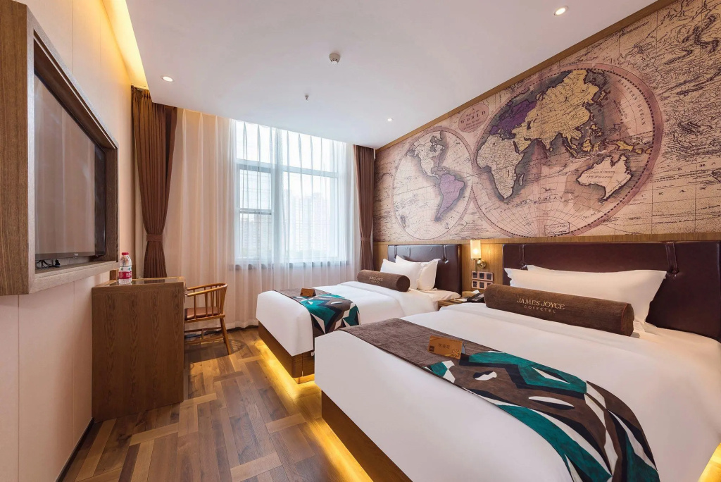 Отель James Joyce Coffetel Hotel (Beijing International Trade Sihuidong Subway Station Branch) в Пекине