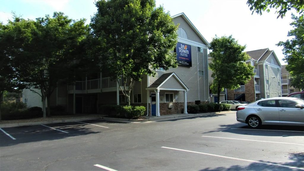 InTown Suites Extended Stay Atlanta GA-Roswell