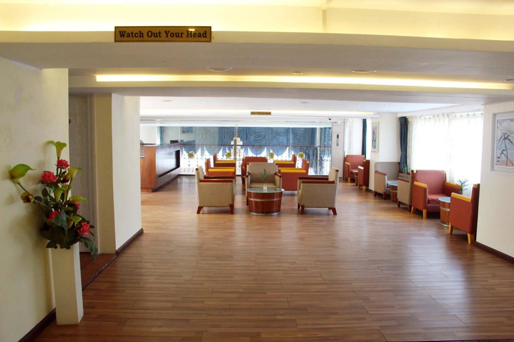 Sunny Holiday Hotel - Photo 1