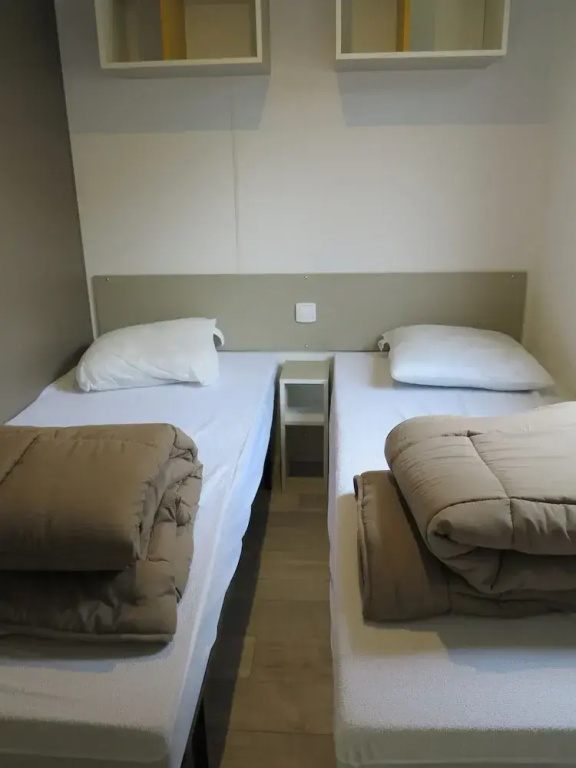 Voir la photo 2 — Le Chanset Mobil-Homes