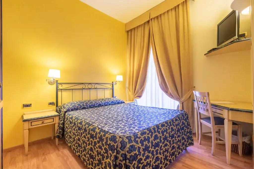 Economy Double room (full double bed)
