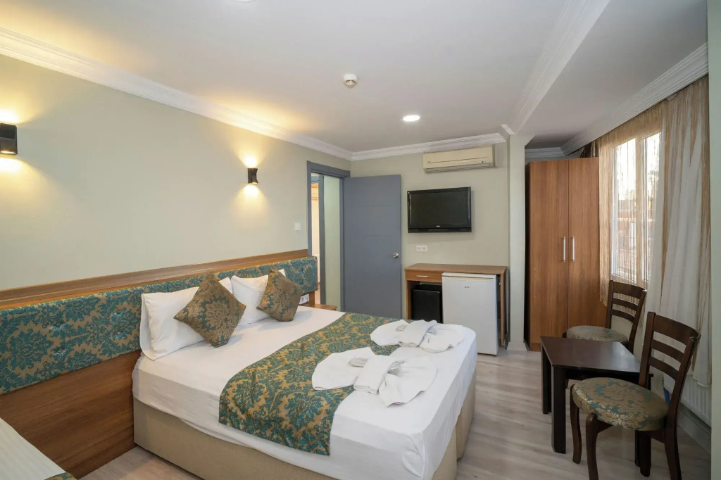 Hotel photo 11