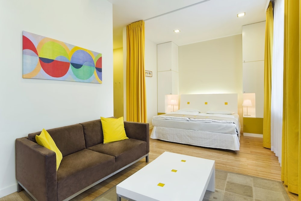 Business Double Studio (full double bed) (king size bed)