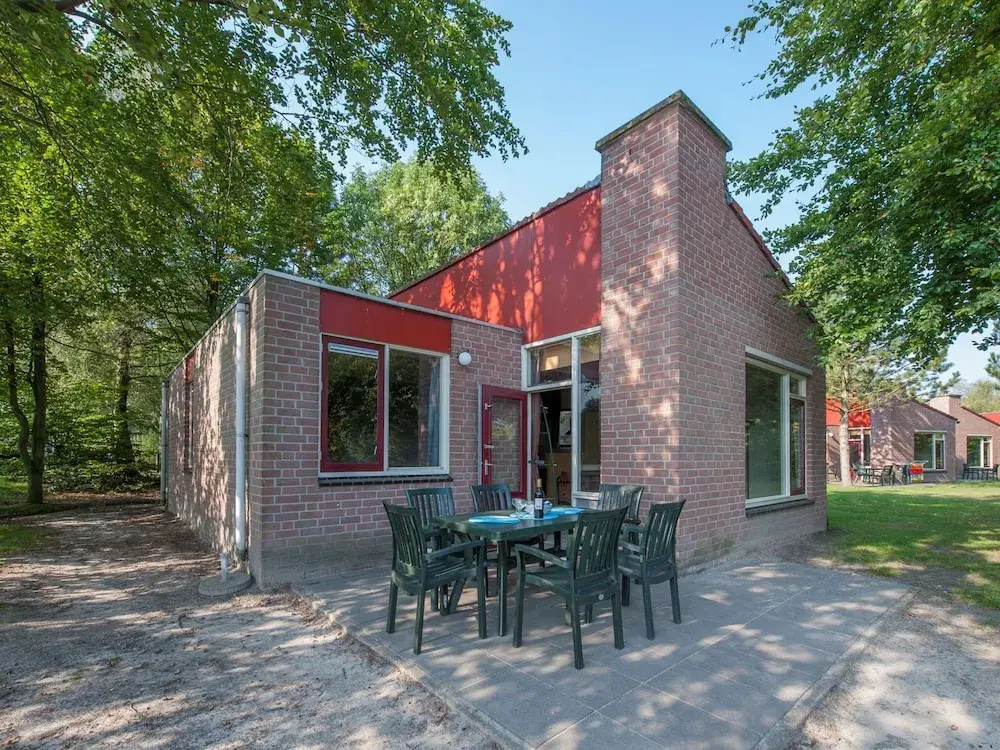 Well Furnished Bungalow With Microwave Near a Nature Reserve
