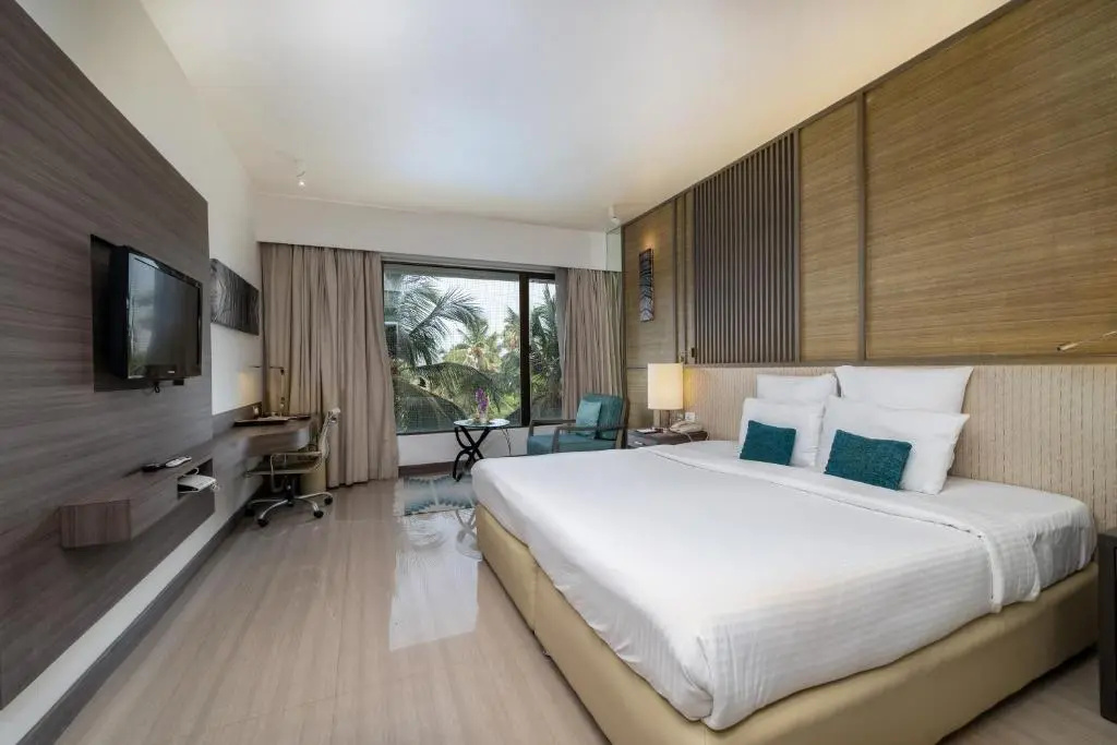 Deluxe room with city view