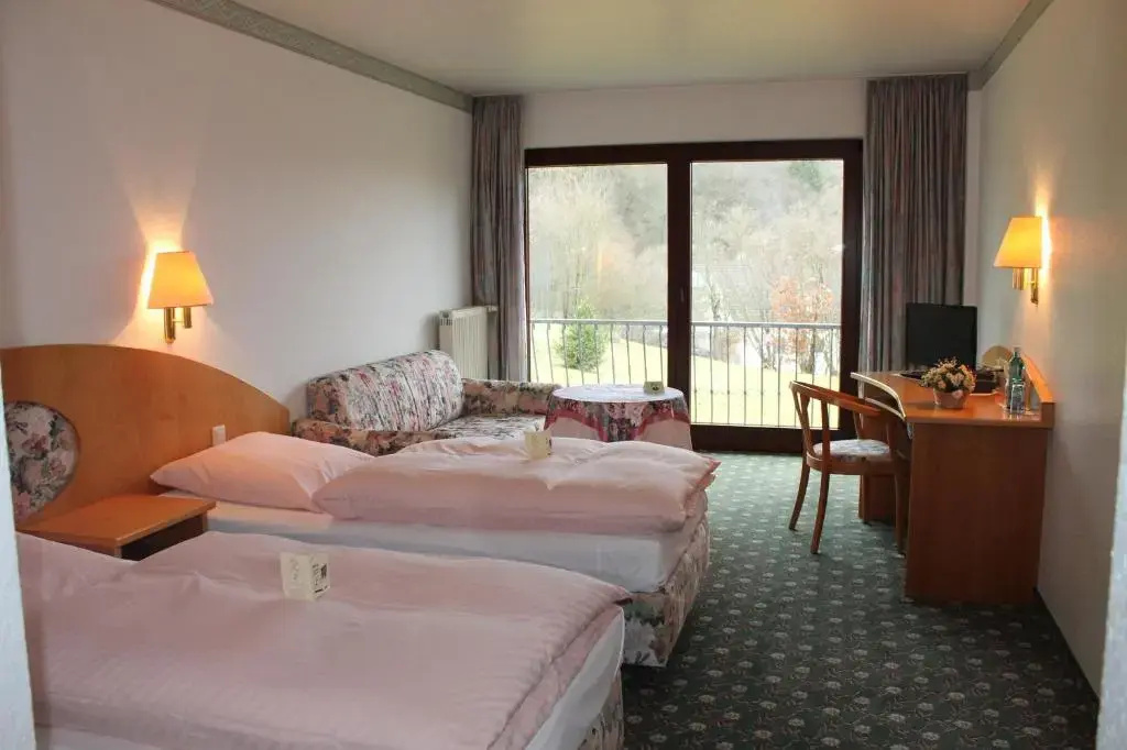 Landgasthof Hotel Zur Linde - Chambres