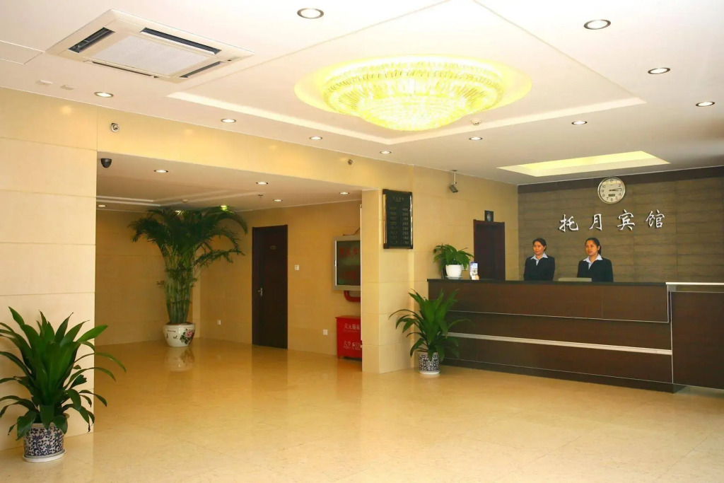 Tuoyue Hotel - фото 11