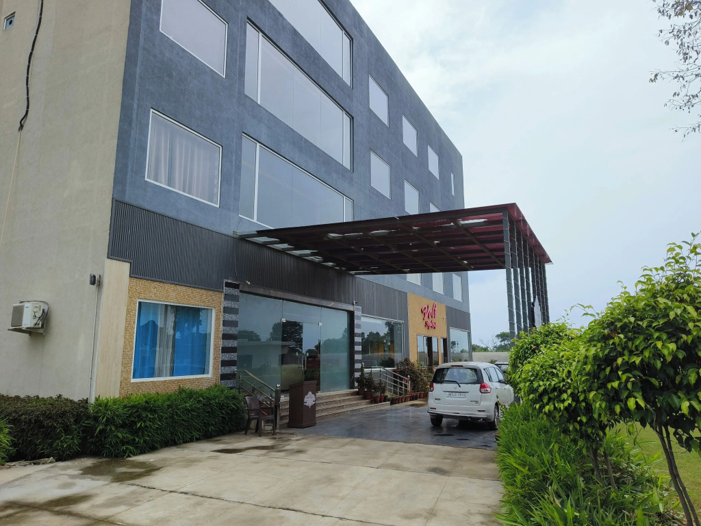 Bellazio Suites Hotel & Resort