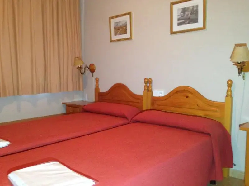 Wuau! Apartaments Font del Poble - Chambres