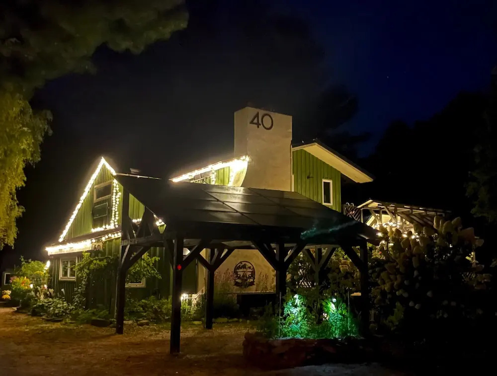 The Green House: Killington's Most Unique Ski Home 4 Bedroom Home