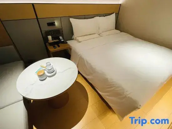 Comfort Double room (full double bed)
