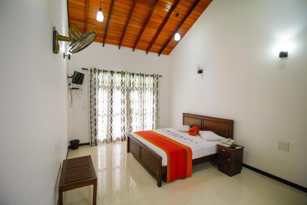 Rockery Villa