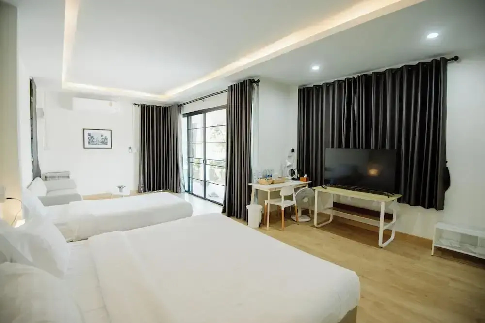 Hotel photo 12