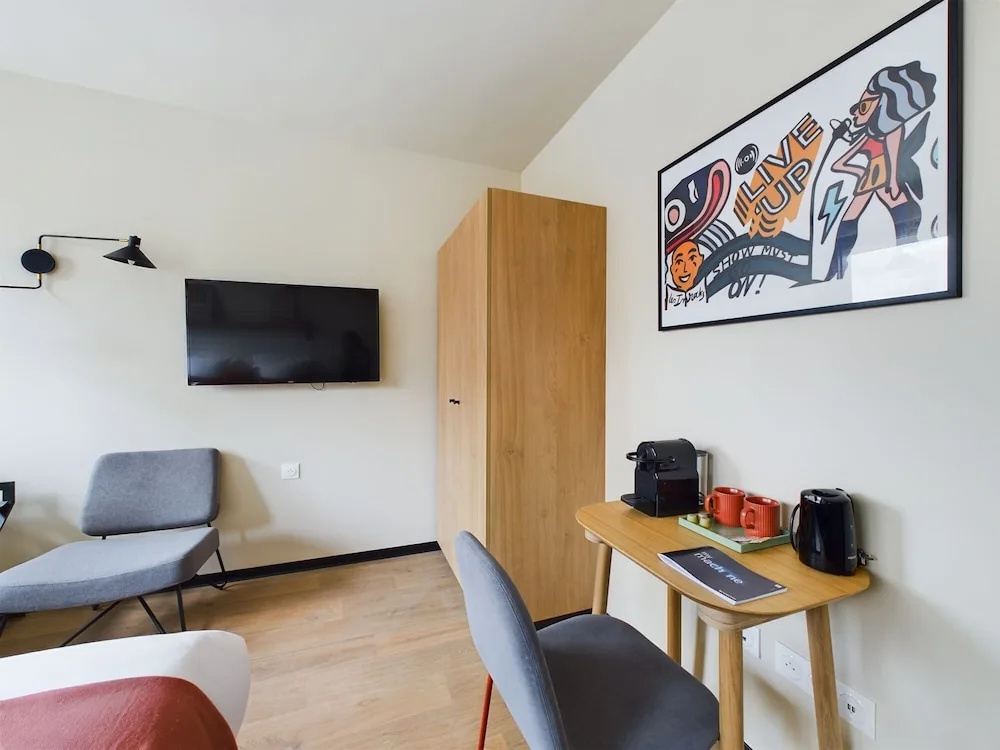 Hotel photo 11