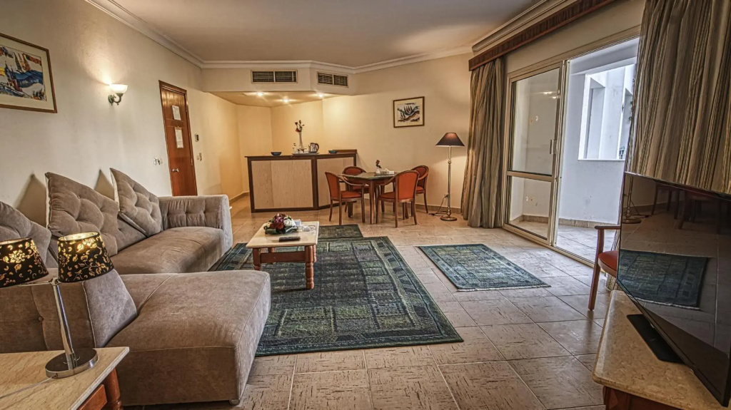 Falcon Hills Hotel — фото 6