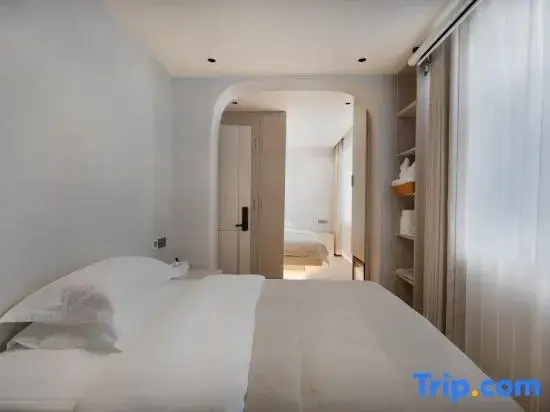 Luxury room