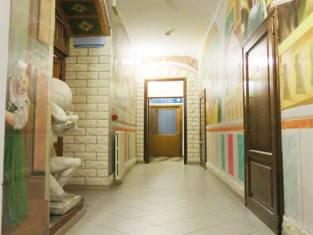 Hotel photo 17