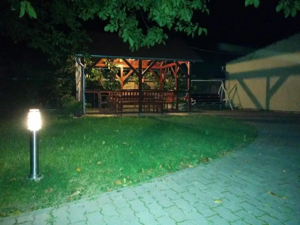 Globus Vendégház - фото 11