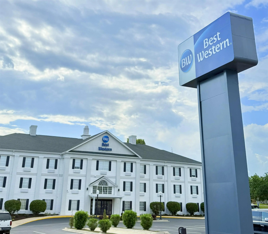 Photo 1 of the hotel
