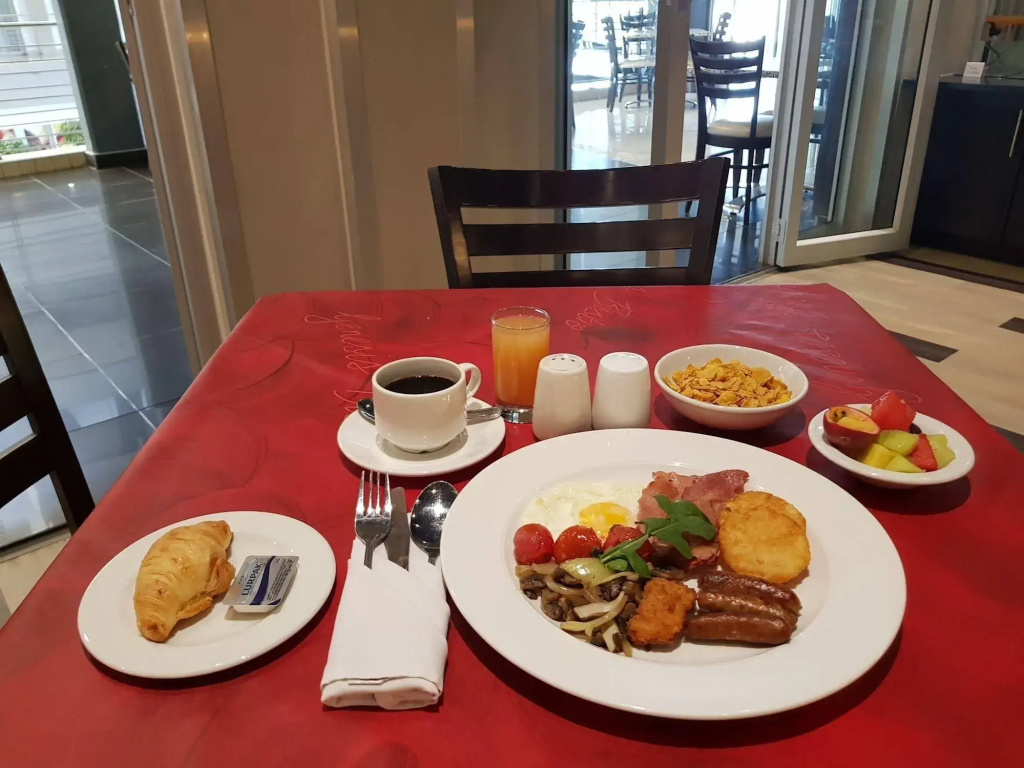 Genesis All-Suite Hotel - Général