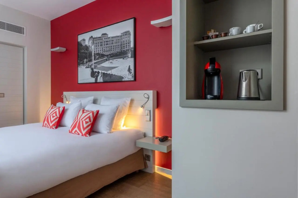 Hotel photo 30