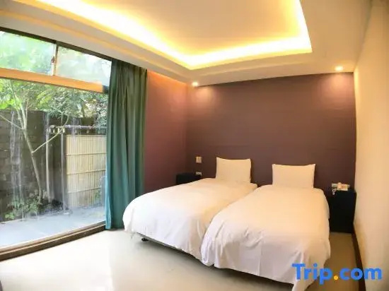 Standard Double room (twin beds)