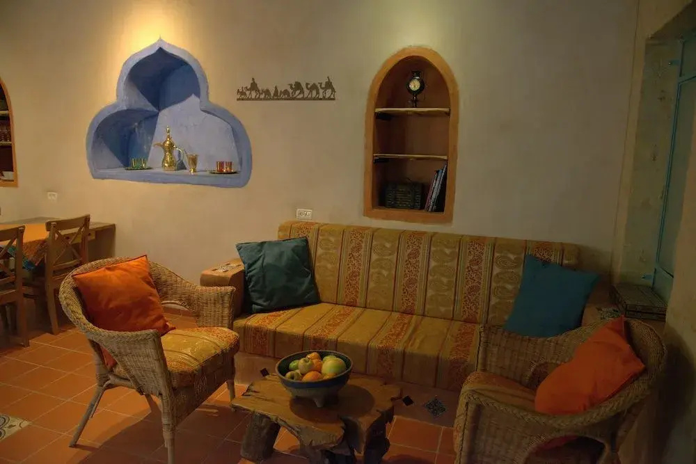 The Well Guesthouses - Home in the Old City - фото 11