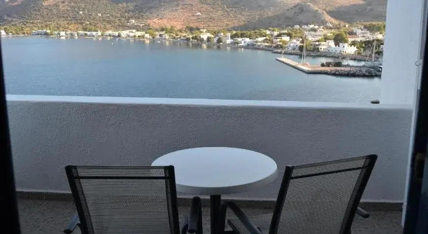 Balcony & Terrace