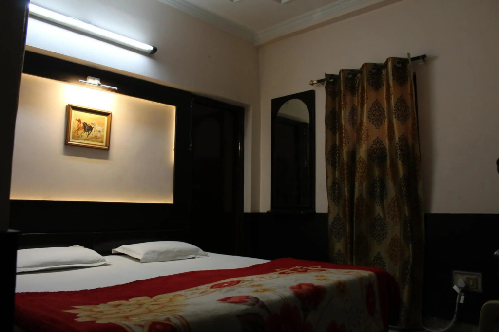 Hotel Ajay International