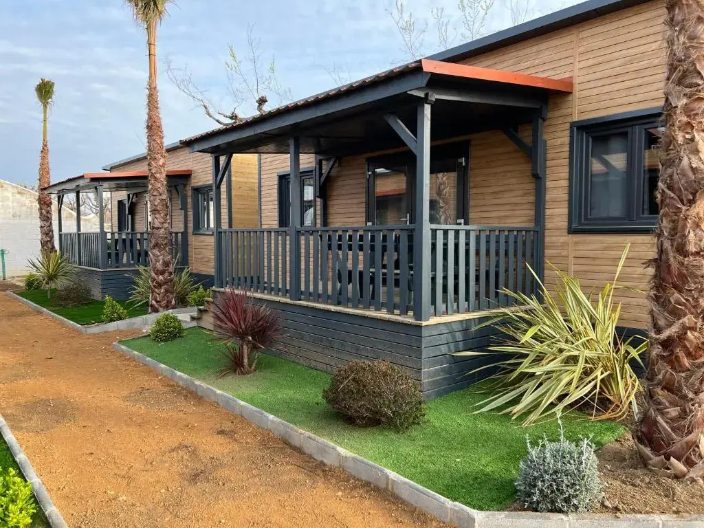 2 Bedrooms Chalet