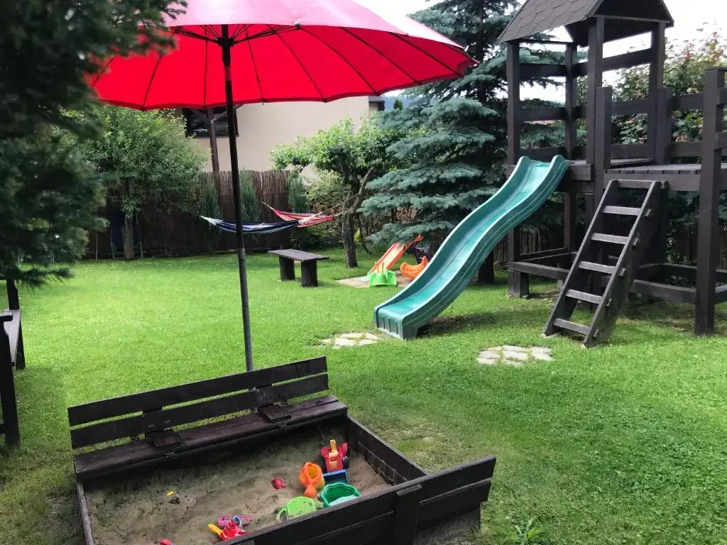 APARTAMENTY-STUDIO noclegi wczasy wakacje ferie - pobyty rodzinne