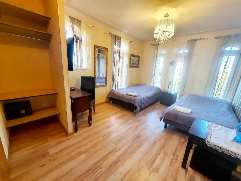 Standard Double room (twin beds)