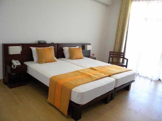 Oak Ray Regency Hotel