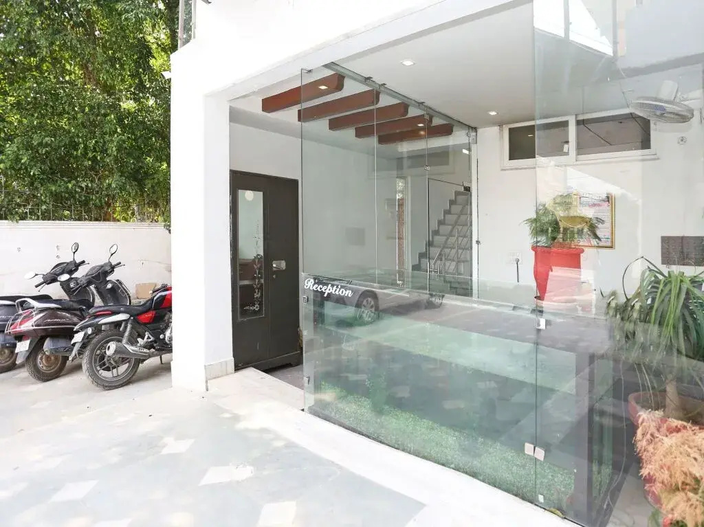 Hotel Ganga Darshan 2 By OYO Rooms