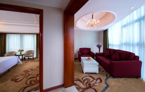 Vienna International Hotel Foshan Qiandeng Lake