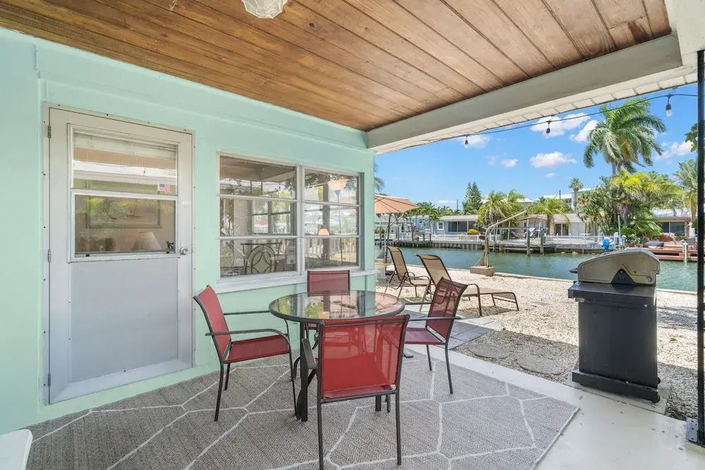 Bayshore Cottage