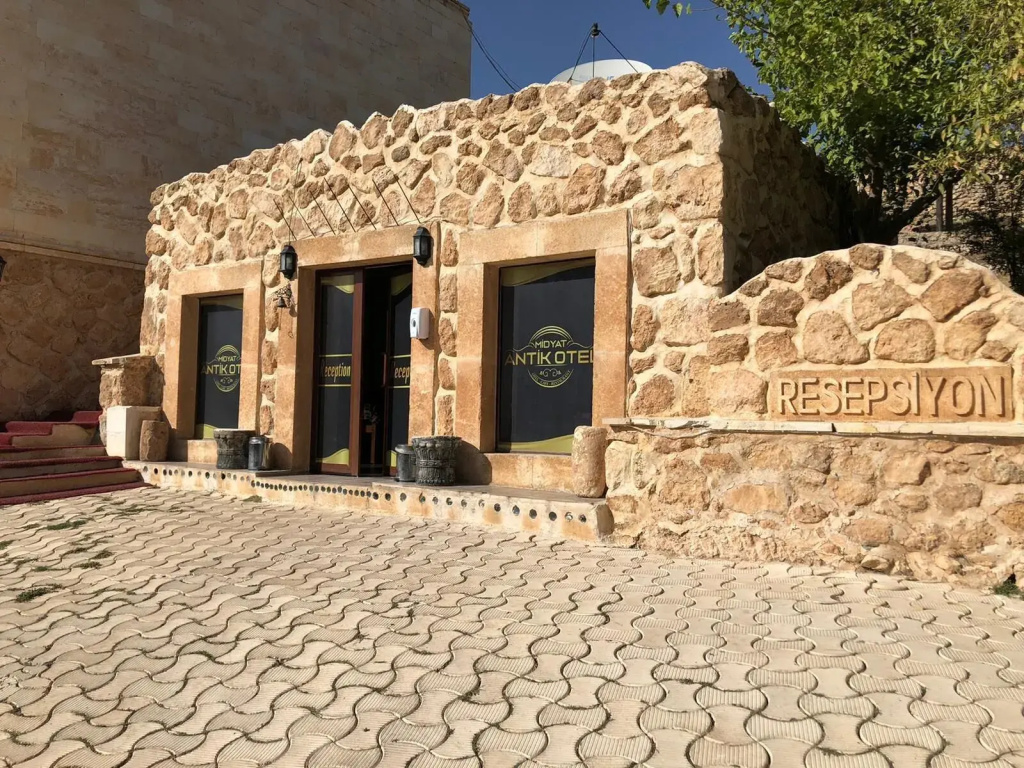 Mi̇dyat Anti̇k Otel