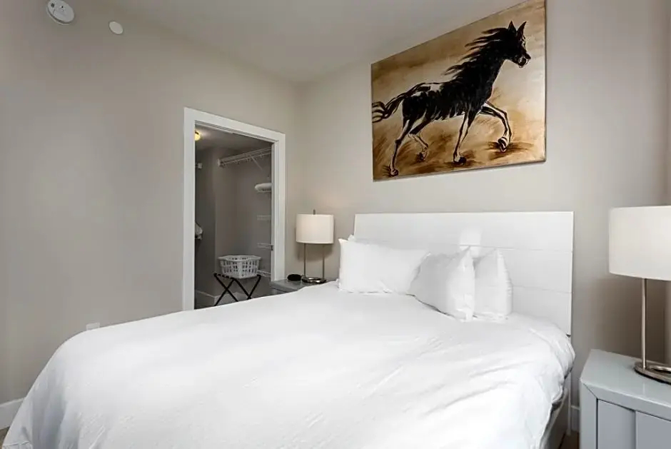 豪華一臥室三層公寓