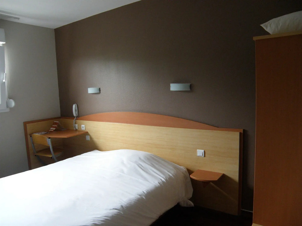 B&B HOTEL Saint-Etienne Monthieu — фото 2