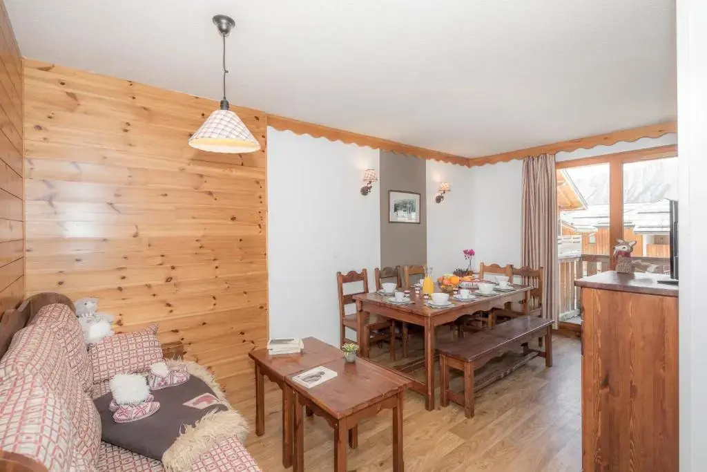 3 Bedrooms Duplex Apartment