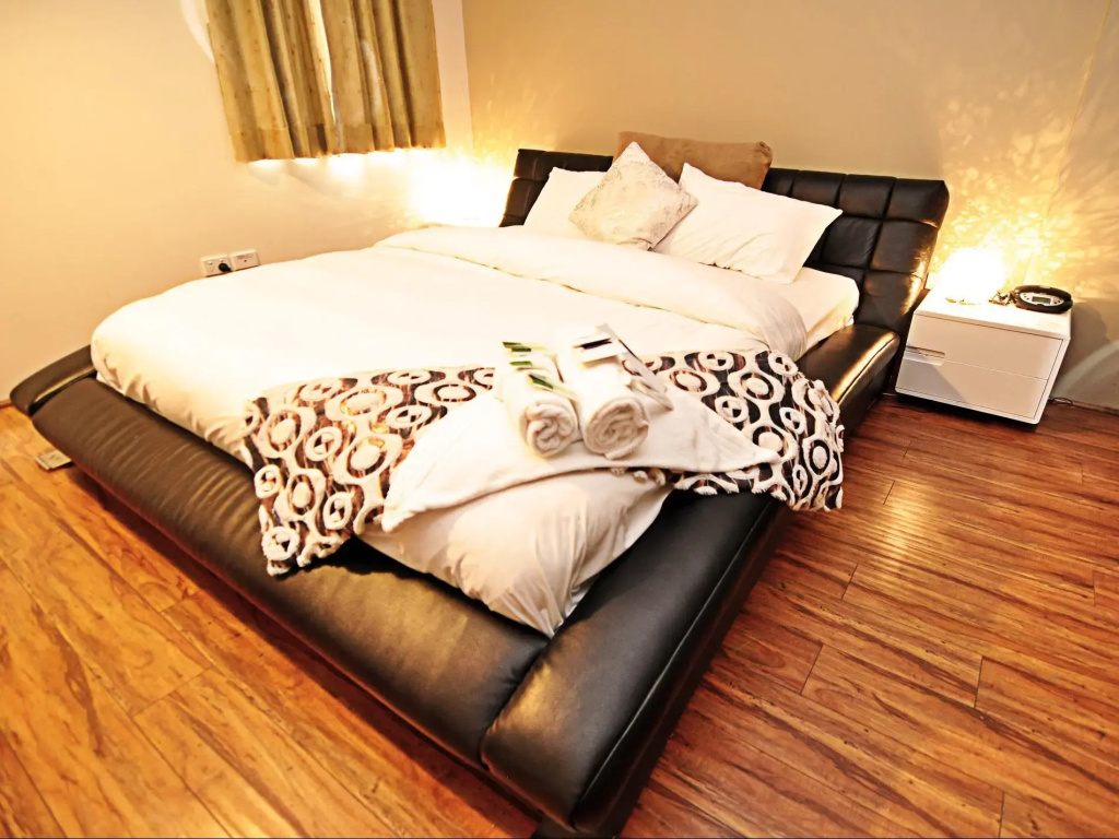 Superior Double room (full double bed)