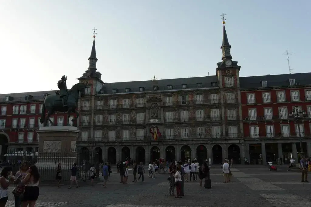 Alvaro Residencia