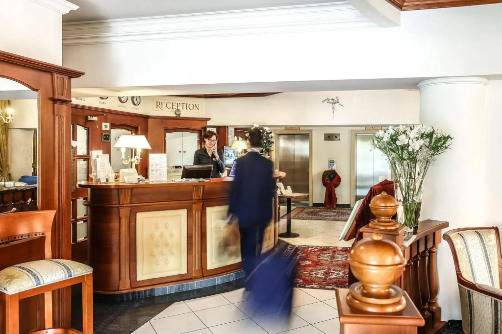 Sartori's Hotel - Général